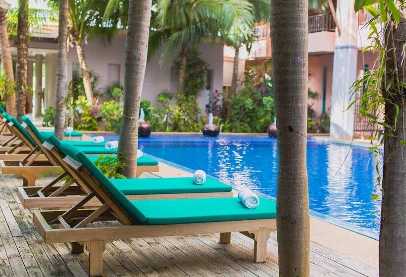 Thanthip Beach Resort Patong