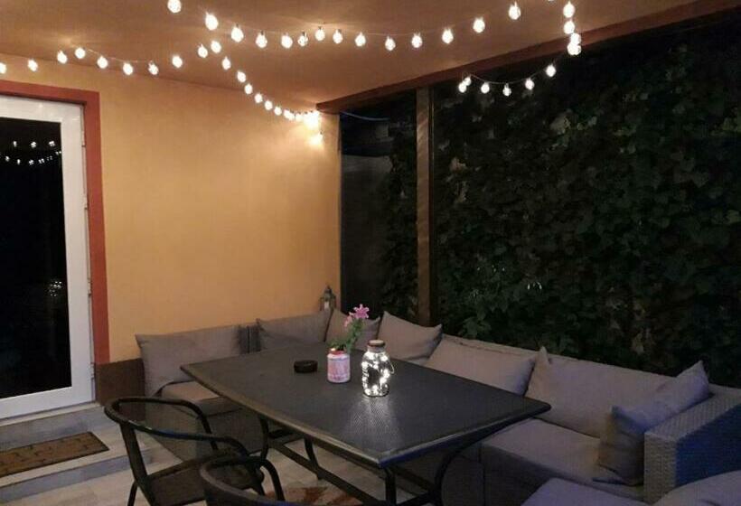 膳宿费 Casa Lucky