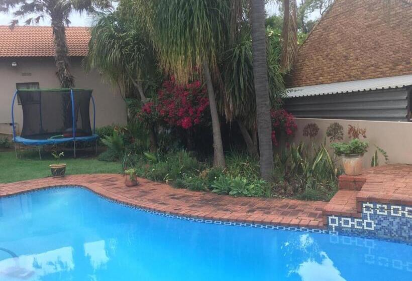 펜션 Meraki Upmarket Guesthouse