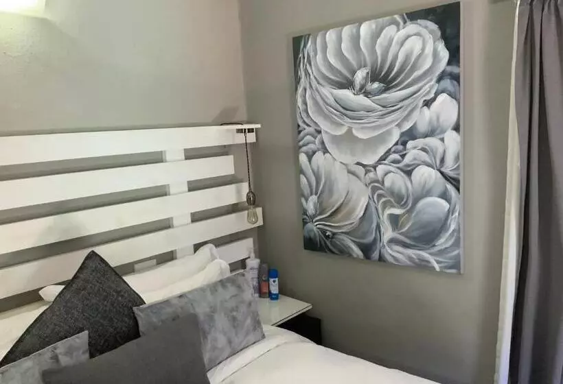 ペンション Meraki Upmarket Guesthouse