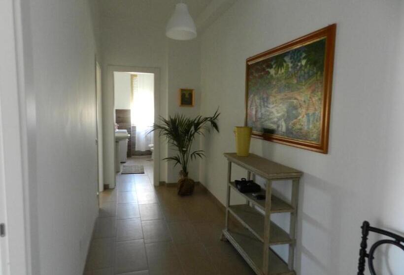 펜션 La Casa Di Mery