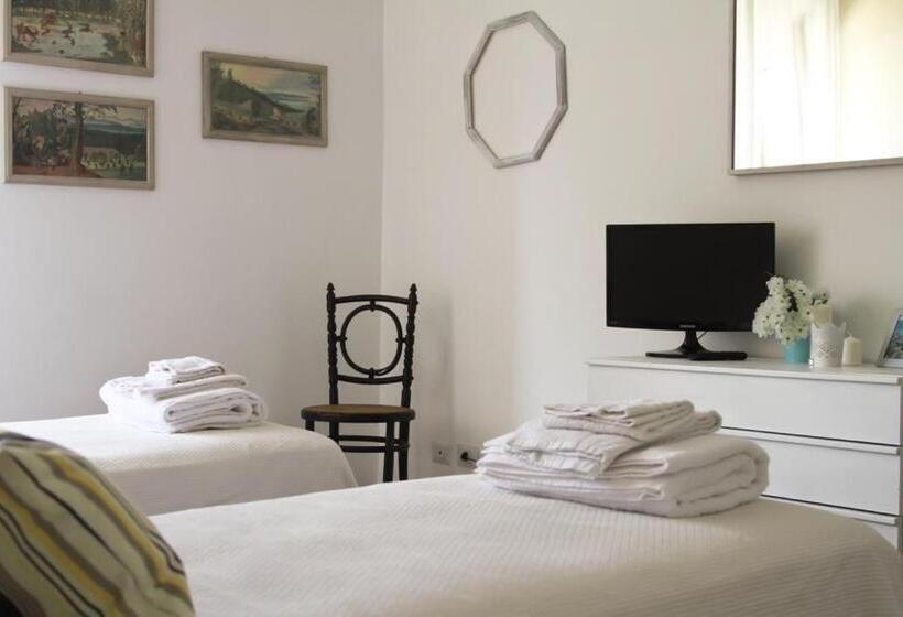 펜션 La Casa Di Mery