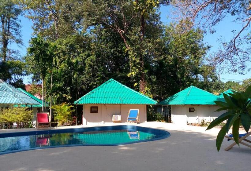 Tropical Paradise Leelawadee Resort