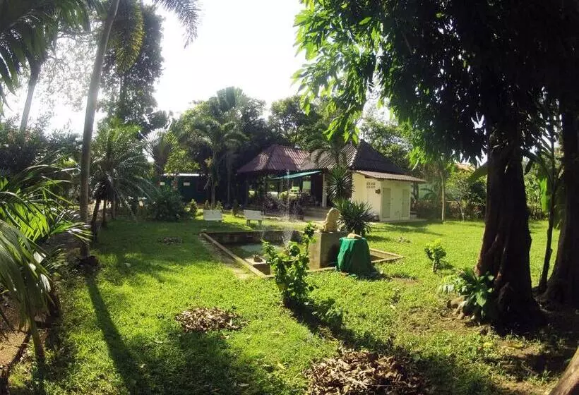 Tropical Paradise Leelawadee Resort