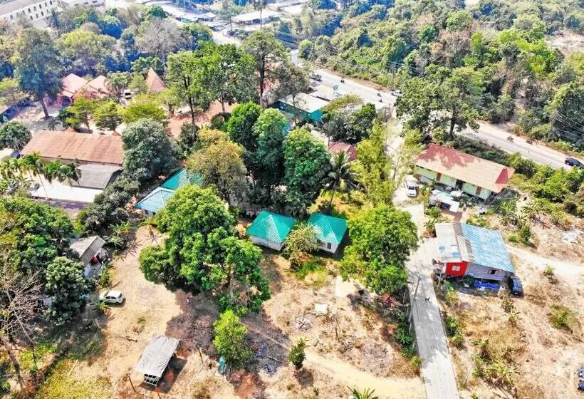 Tropical Paradise Leelawadee Resort