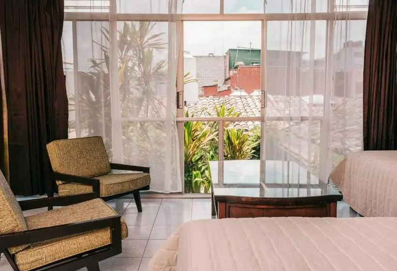 Retkeilymaja Posada Galeria Alberto Sedas