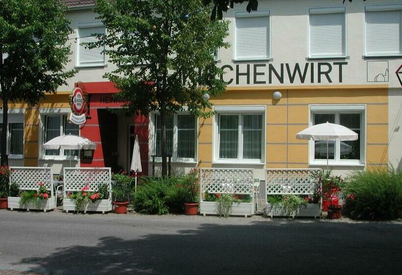 ユースホステル Kirchenwirt Heinrich Gasthof