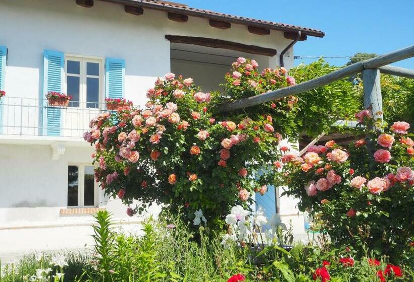 ベッドアンドブレックファースト Casa Del Roseto