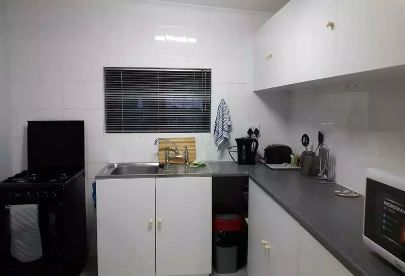 Aamiaismajoitus (B&B) Field S Rest