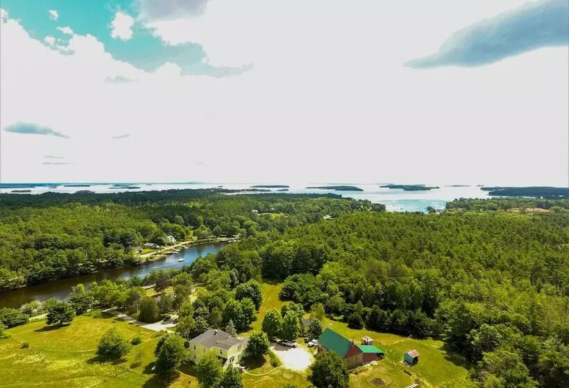 ベッドアンドブレックファースト River Ridge Lodge