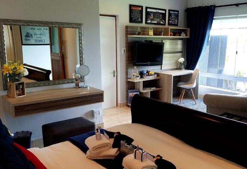 بنسيون Amelia S By The Sea