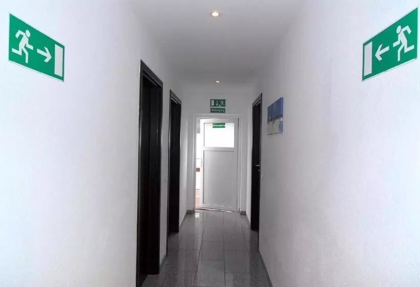 Majatalo Monteurwohnung Ferienwohnung Krings Baptistastr 2a