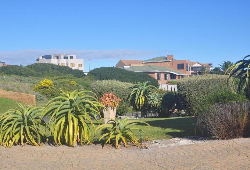 بنسيون Zeezicht Guest House