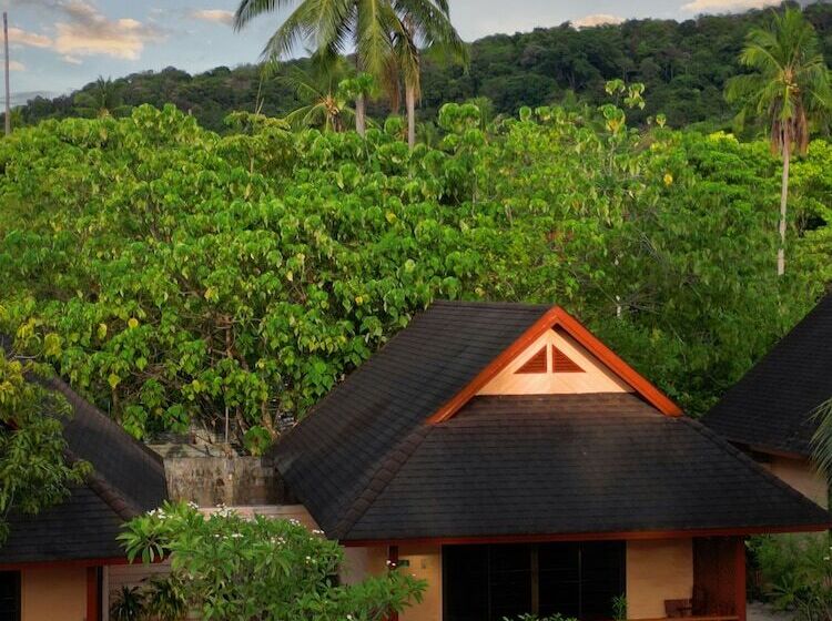 リゾートホテル Cruiser Island By Swiss Bel