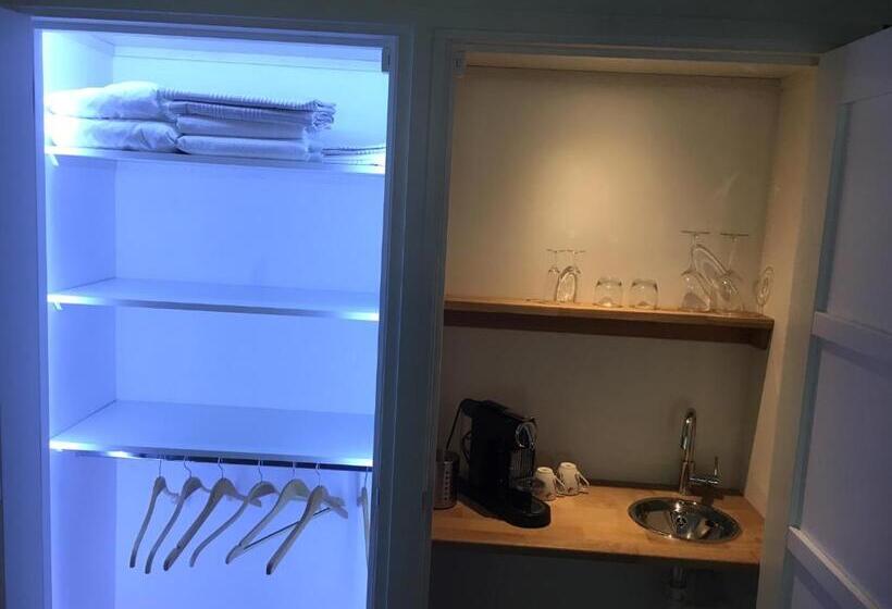 ベッドアンドブレックファースト Oranjepark