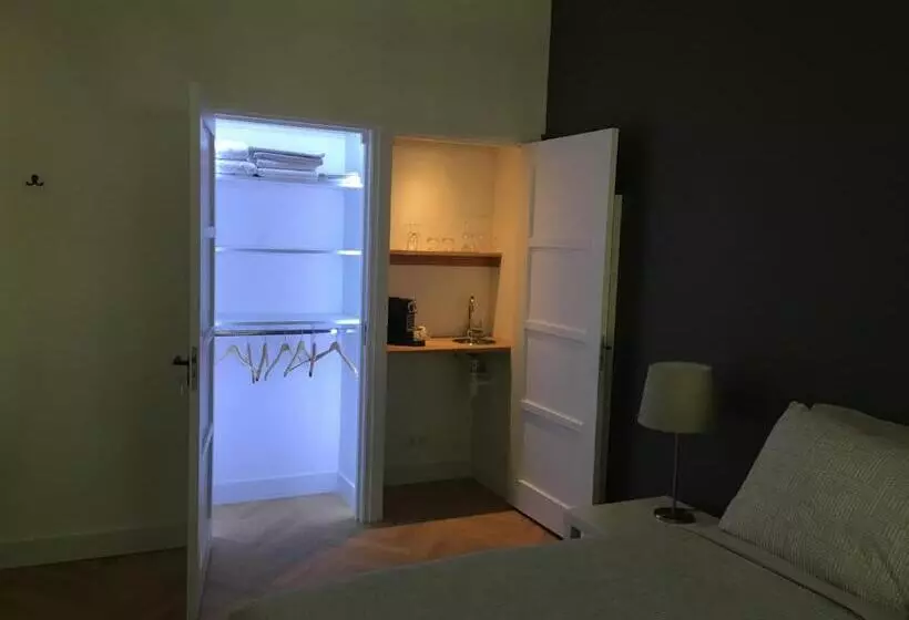 ベッドアンドブレックファースト Oranjepark