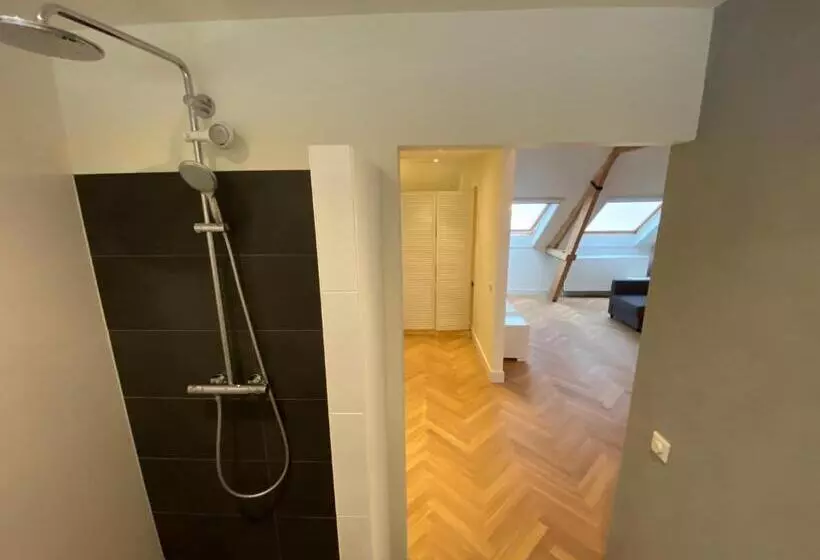 ベッドアンドブレックファースト Oranjepark