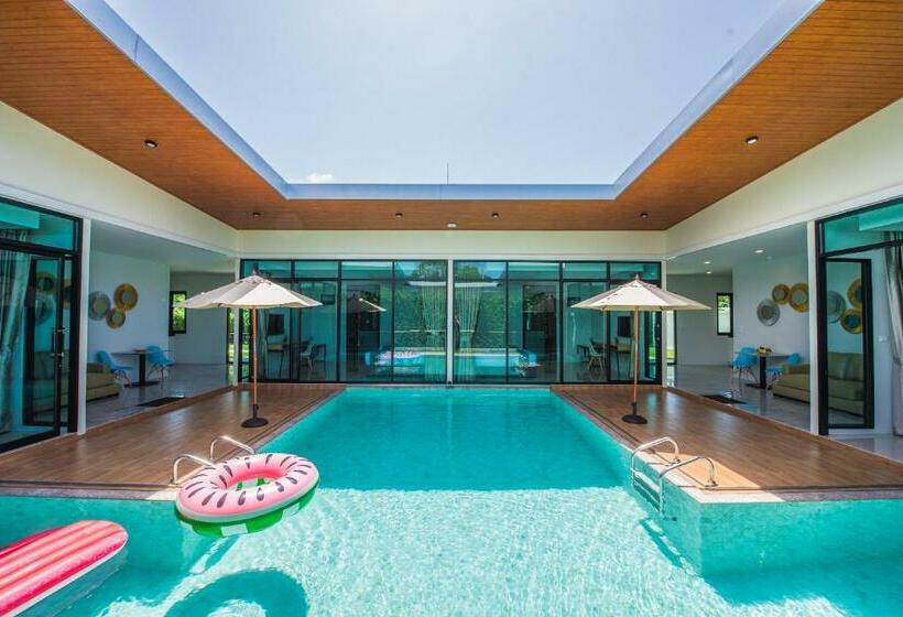 هتل Good Night Pool Villa Phuket Sha Plus