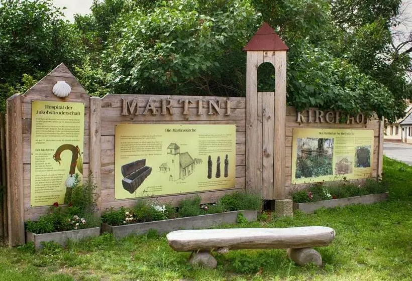 Hotelli Schmidtalien Schlemmen Und Schlummern