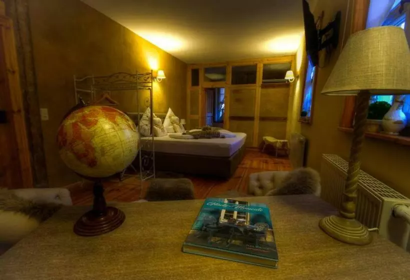 Hotelli Schmidtalien Schlemmen Und Schlummern