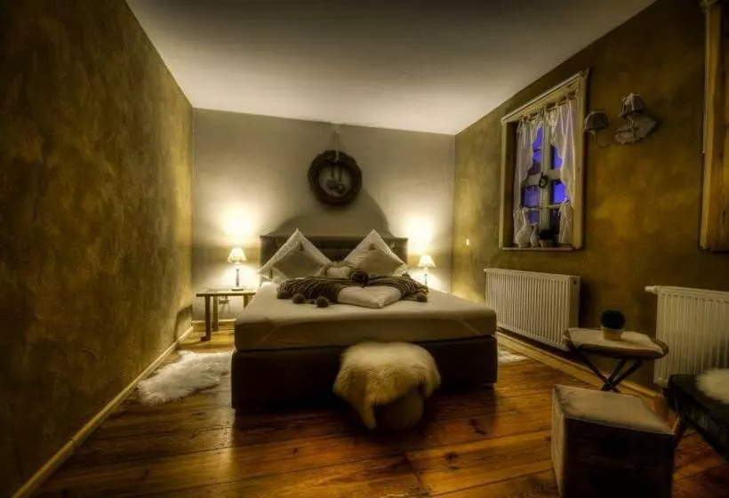 Hotelli Schmidtalien Schlemmen Und Schlummern