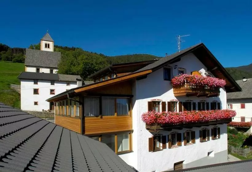 ホテル Zehentnerhof