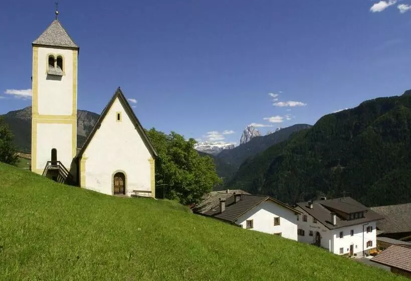 ホテル Zehentnerhof