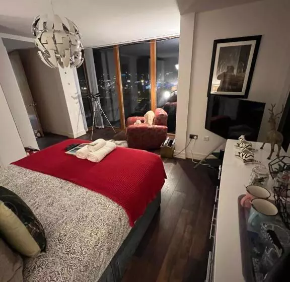 James Clow Bed & Breakfast