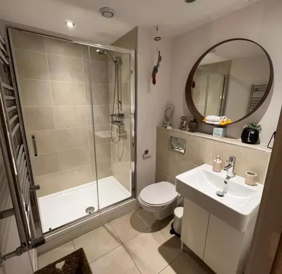 James Clow Bed & Breakfast