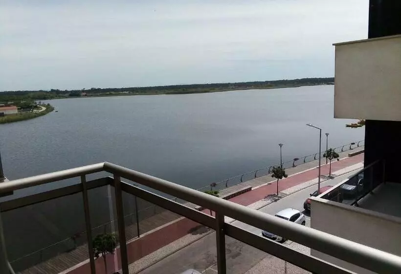 Majatalo Canadian Star