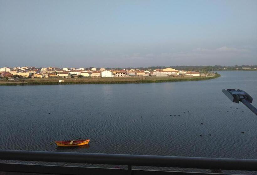 膳宿费 Canadian Star