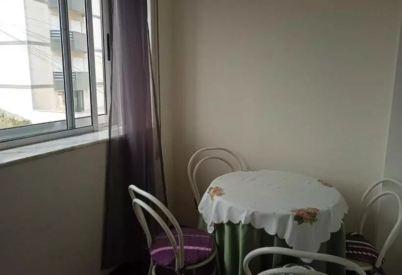 Majatalo Canadian Star