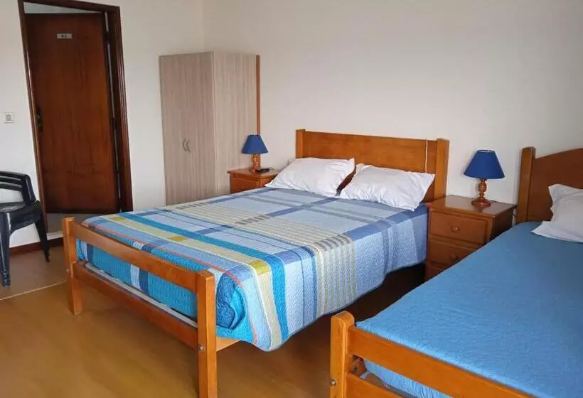 Majatalo Canadian Star