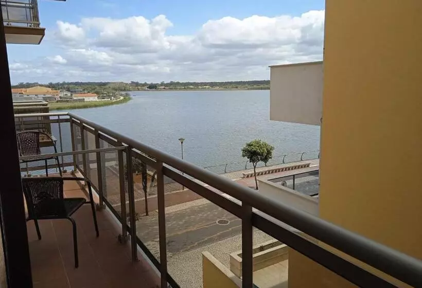 Majatalo Canadian Star