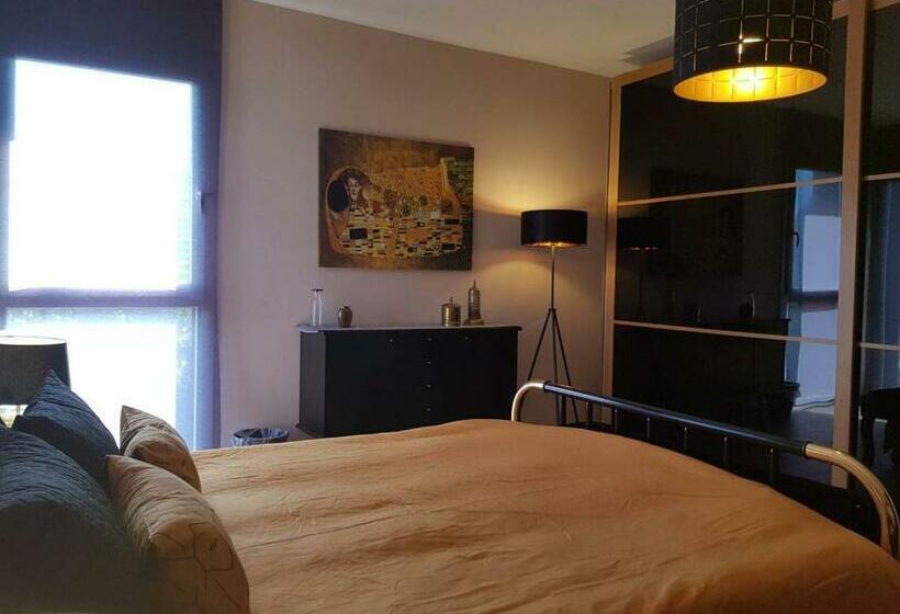 ベッドアンドブレックファースト Gate 25