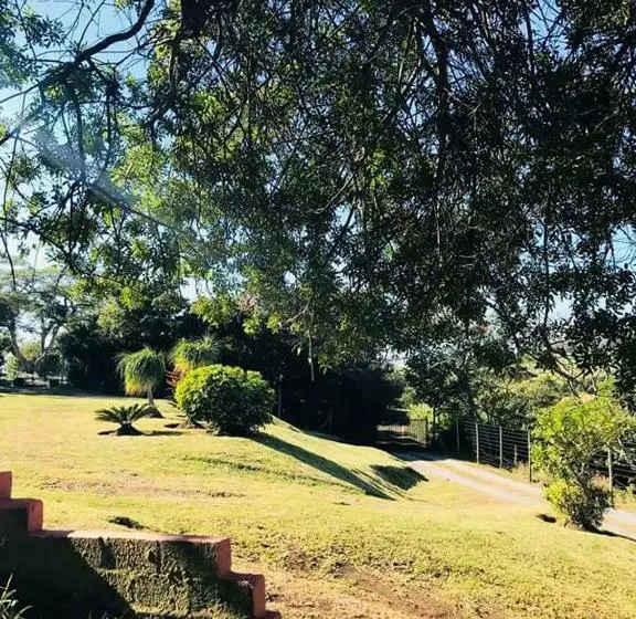 Aamiaismajoitus (B&B) Hill Top Farm Lodge