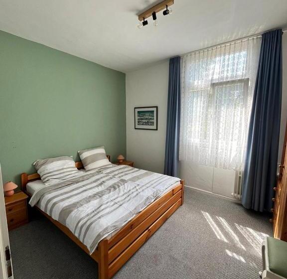 酒店 Hostel Burg Hausen