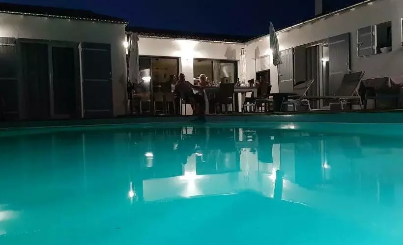 ペンション Clos Des Marais