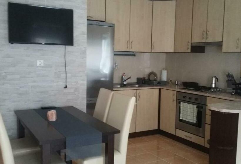 펜션 Juli Vendégház