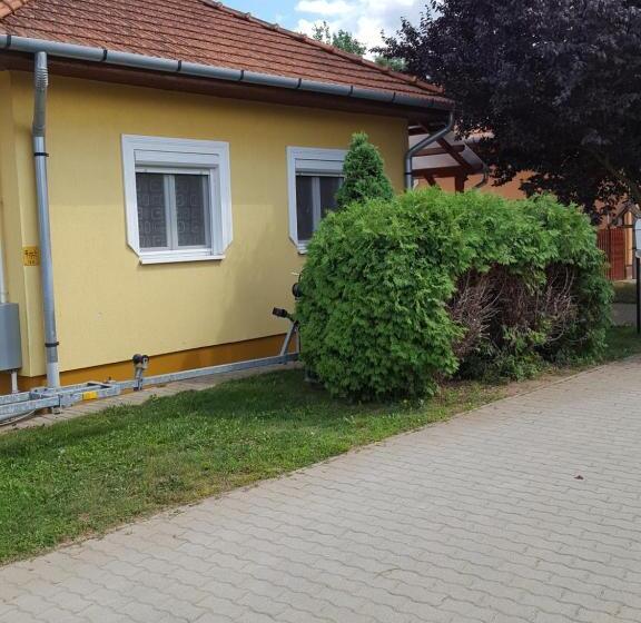 펜션 Juli Vendégház