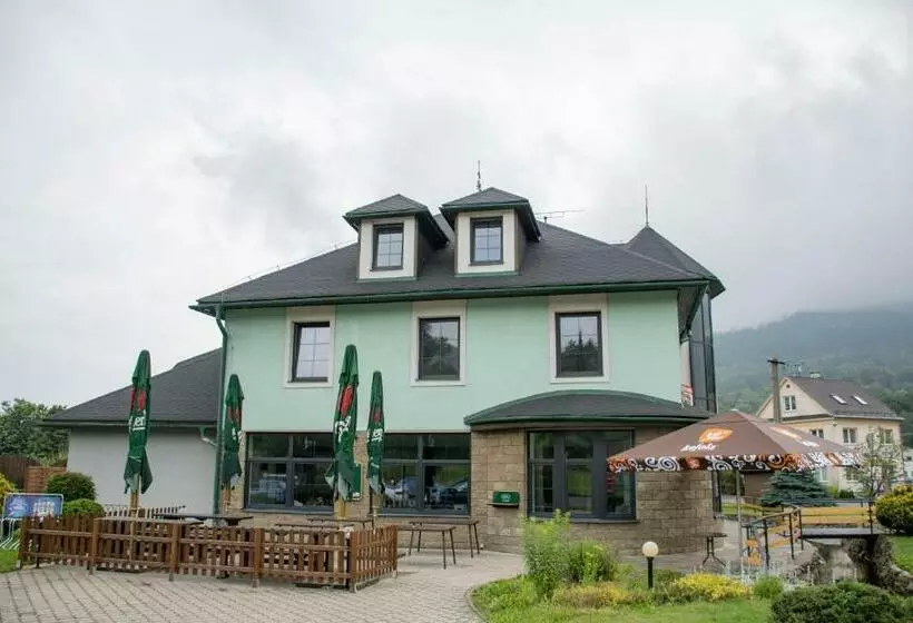 Majatalo Penzion šafrán