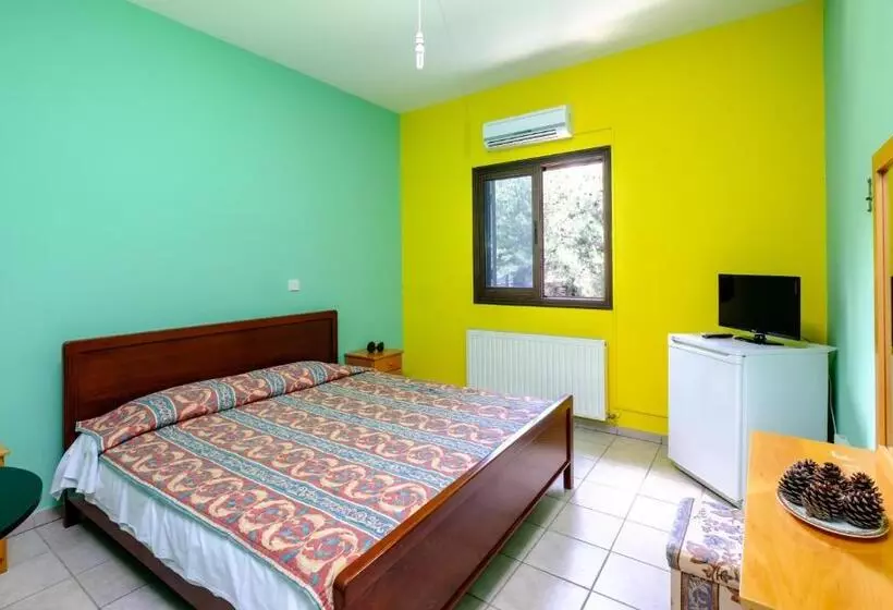 Platres Valley Houses