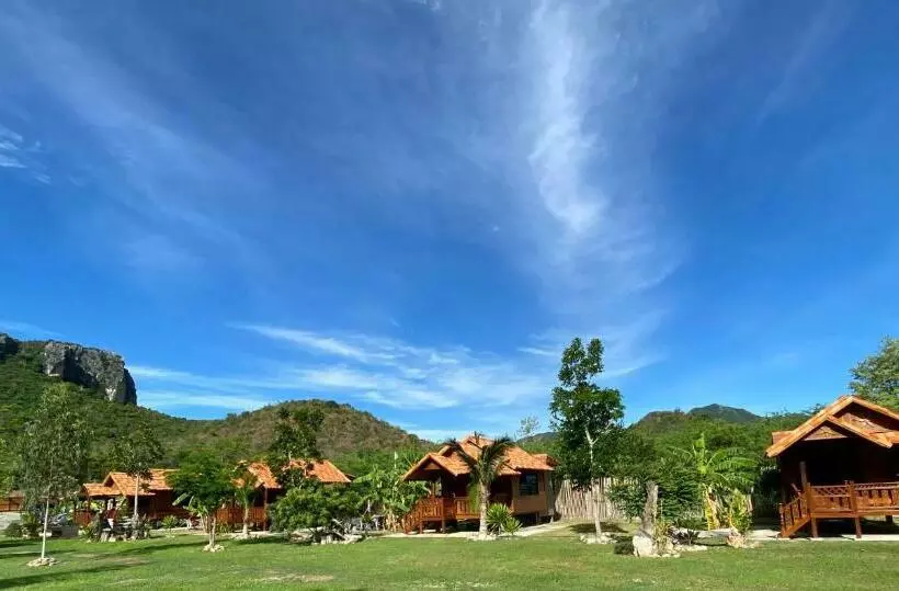 استراحتگاه Jing Jo Boutique Bungalow