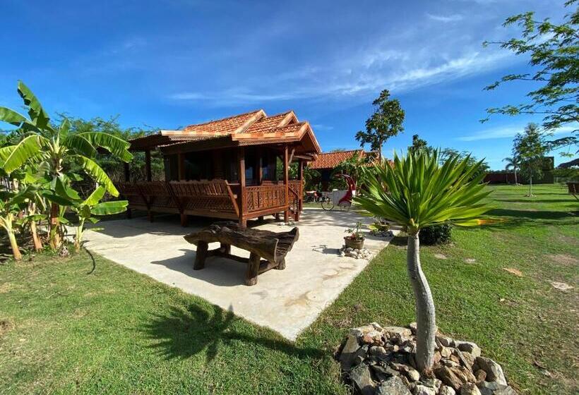 استراحتگاه Jing Jo Boutique Bungalow