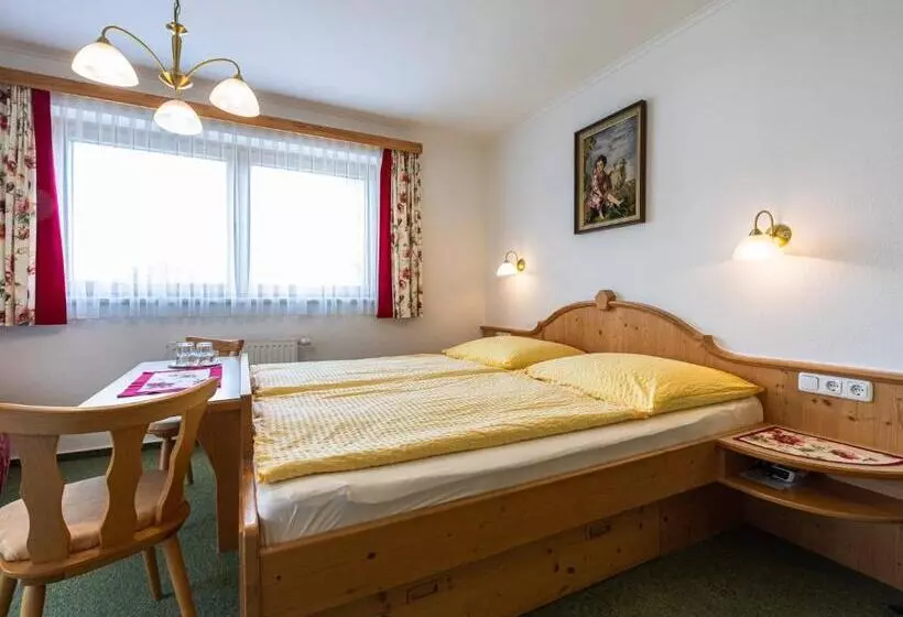 تختخواب و صبحانه Gästehaus Bleiweis Zehentner