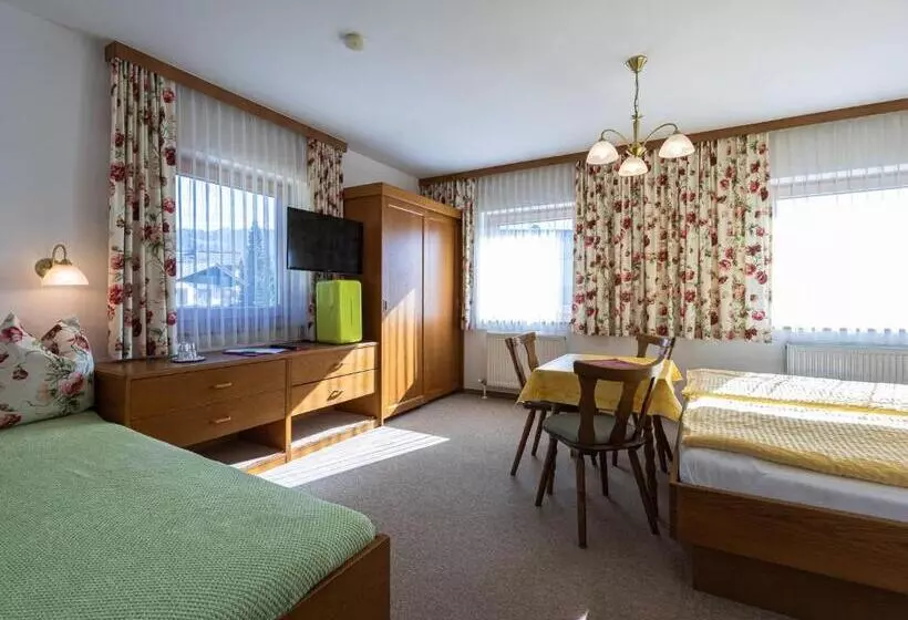 تختخواب و صبحانه Gästehaus Bleiweis Zehentner