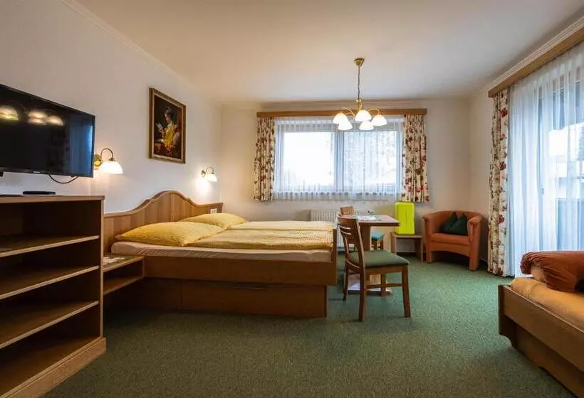 تختخواب و صبحانه Gästehaus Bleiweis Zehentner