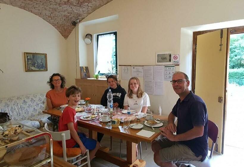 민박 Il Casolare Del Medio Olona