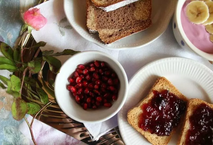 Aamiaismajoitus (B&B) Il Casolare Del Medio Olona