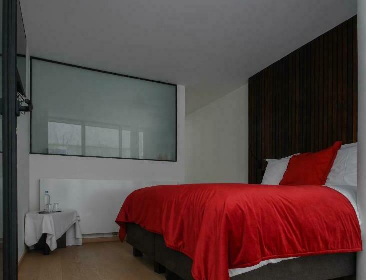 Aamiaismajoitus (B&B) James & Leon